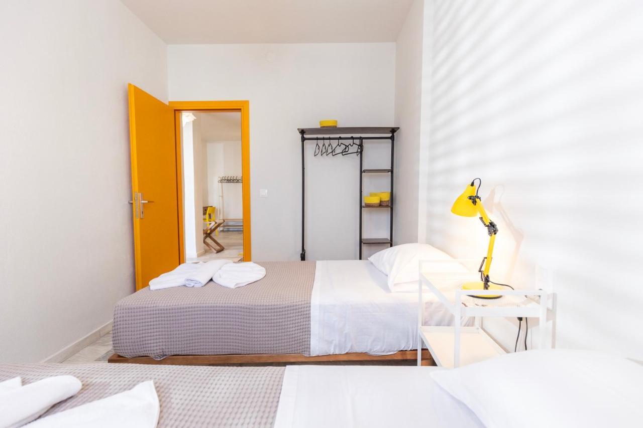 Mondrian Guest House 스키아토스 타운 외부 사진