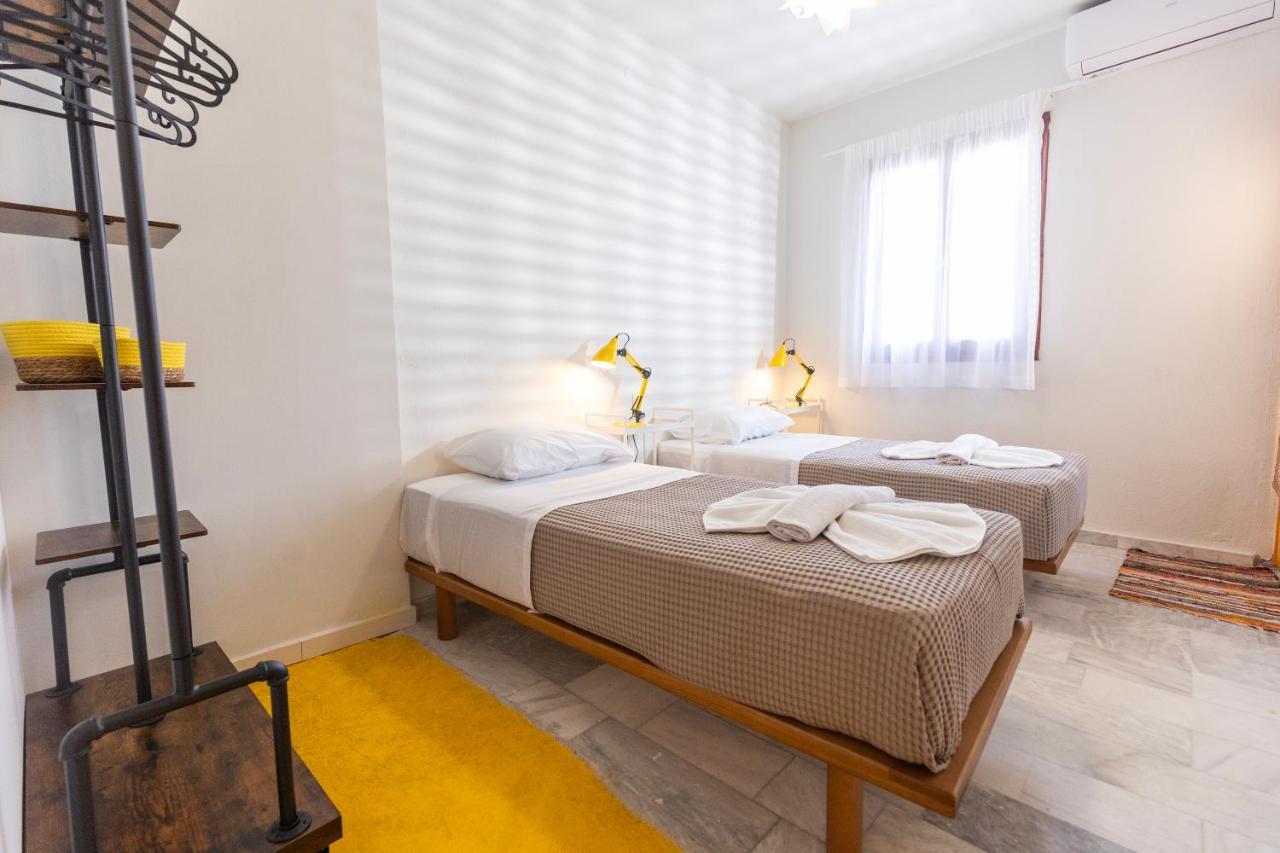 Mondrian Guest House 스키아토스 타운 외부 사진